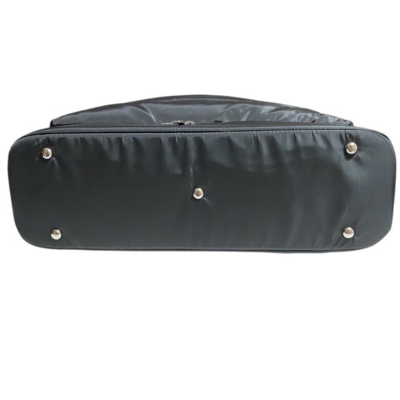 iPack Puffy Tote Bag OS Black Travel Daily Use Practical Easy To Clean Nylon NWT - Picture 8 of 13